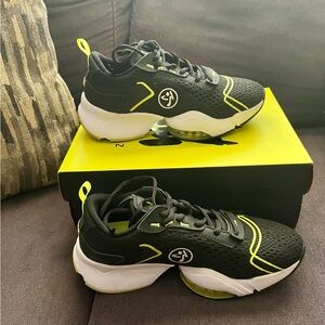 Zumba Air Stomp React Size 9